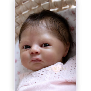 * Anabel, by Denise Pratt (18" Reborn Doll Kit)