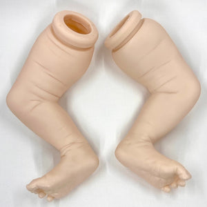 *Maddox, by Cindy Musgrove (20" Full Vinyl Body Reborn Doll Kit)