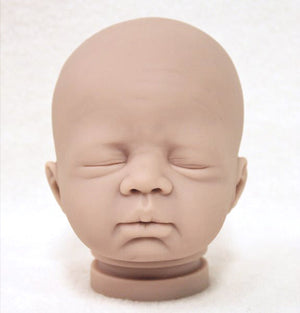 *Anna, by Pat Moulton (17" Reborn Doll Kit)