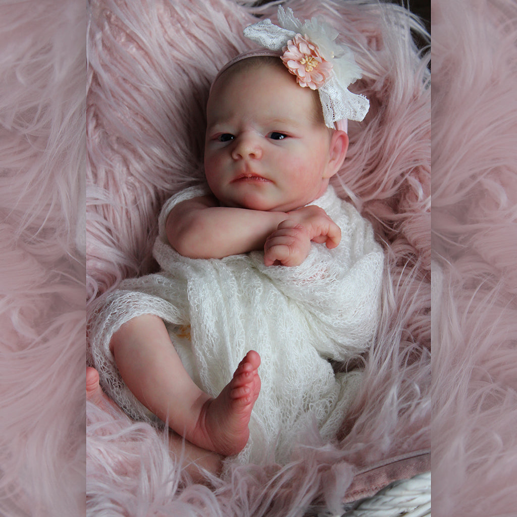 ^*Realborn® Ruby Awake (20" Reborn Doll Kit)