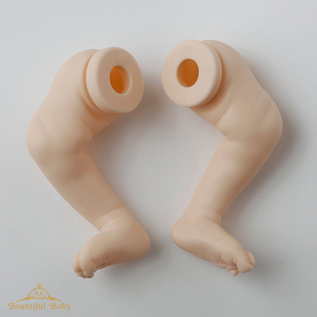 ^*Realborn® Isabelle Awake (19" Reborn Doll Kit)