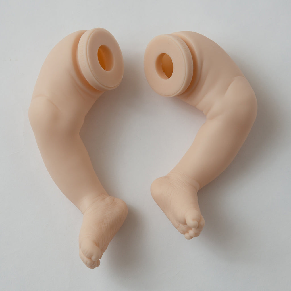 ^*Realborn® Claudia Sleeping (18" Reborn Doll Kit)