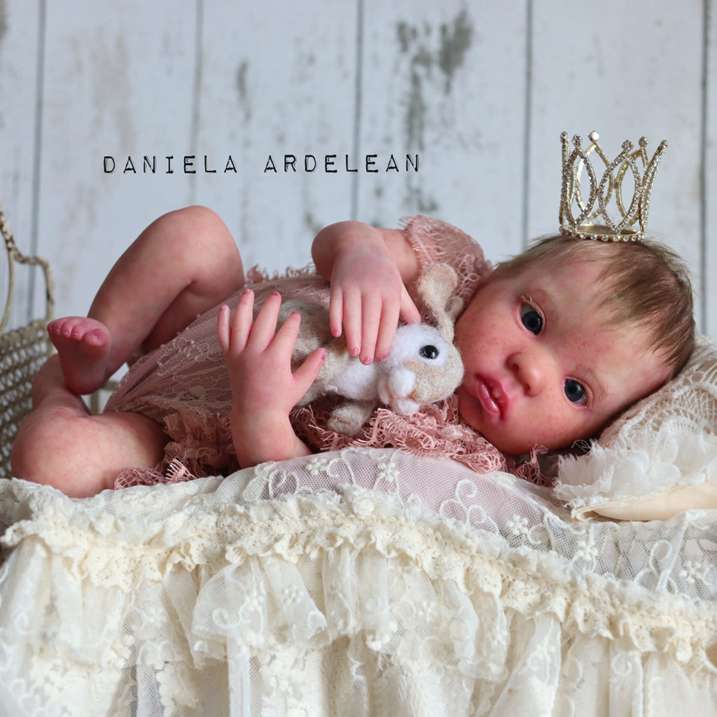 *Flossie, by Donna RuBert (16" Reborn Doll Kit)