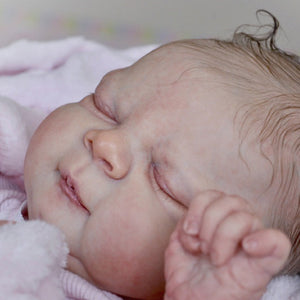 * Libby, by Cindy Musgrove (22" Reborn Doll Kit)