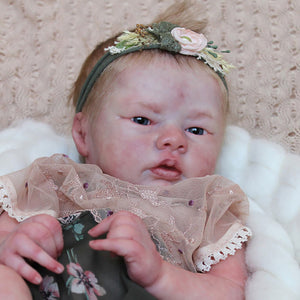 *Wendy, by Wendy Dickison (18" Reborn Doll Kit)