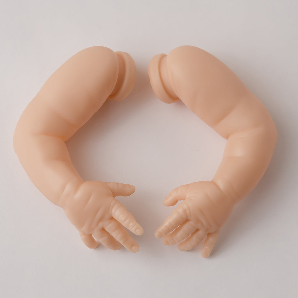 * Anabel, by Denise Pratt (18" Reborn Doll Kit)