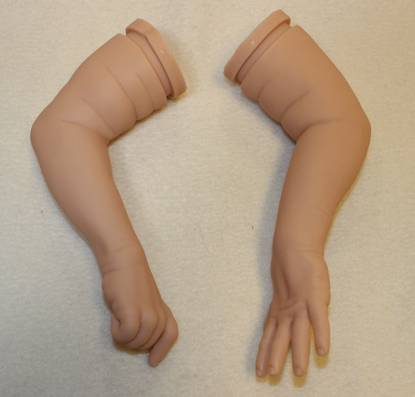 *Sweet Pea Asleep, by Laura Lee Eagles (21" to 22" Reborn Doll Kit)